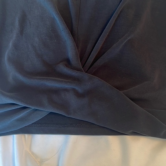 Lulu’s All Access Pass Washed Black Crop Top - Picture 7 of 8